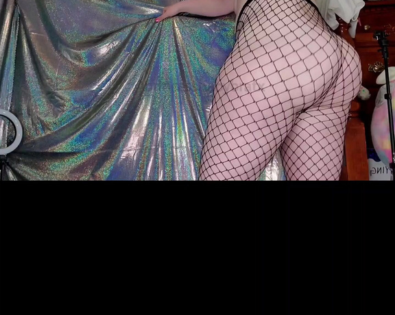 Princess aka Princessbabybratx OnlyFans - Twerk that ass