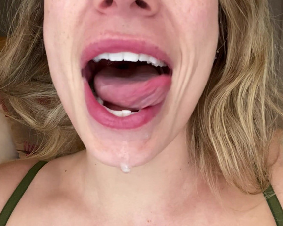 Ava Austen aka Ava_austen OnlyFans - THAT FAMOUS WATERFALL MOUTH Spit fetish Jerk it over me NOW