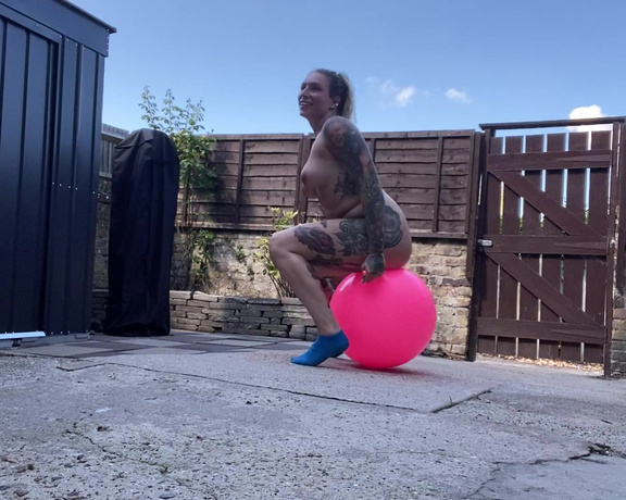 Ava Austen aka Ava_austen OnlyFans - Putting my Dildo Space Hopper to proper use in the garden! Naked bouncing Please let me know did