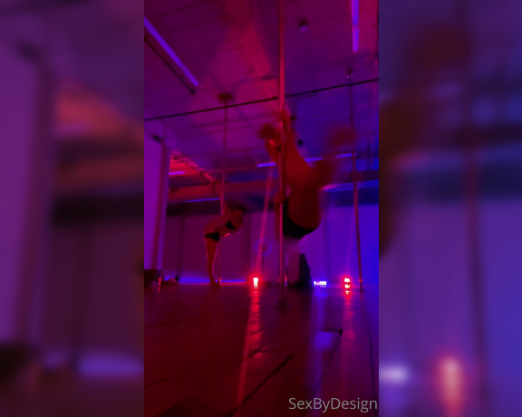 Savvy Suxx -  My first ever pole class  I had so much fun I promise it will get sexier over time