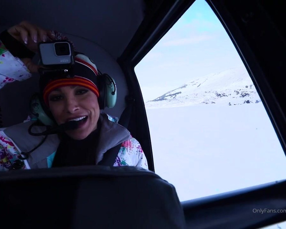 Lisa Ann Onlyfans aka Thereallisaann OnlyFans - Ok, this was really incredible A helicopter ride to a glacier Yeah, we busted out the drone too!