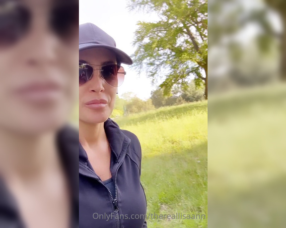 Lisa Ann Onlyfans aka Thereallisaann OnlyFans - Happy Memorial Day Lover  I thought I would surprise you and take you on a little bike ride with