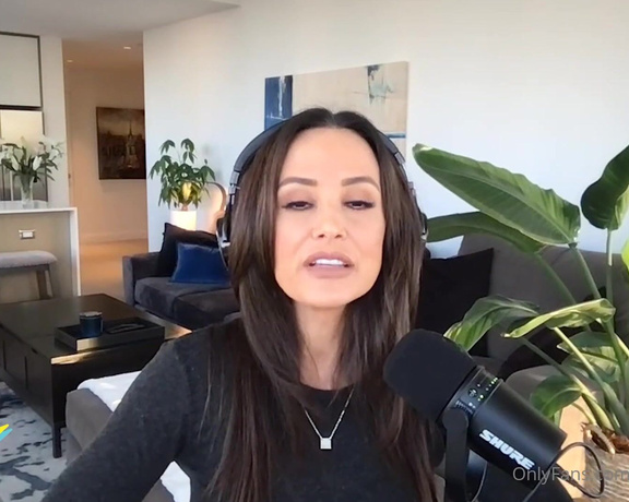 Lisa Ann Onlyfans aka Thereallisaann OnlyFans - Today I am joined by Ashton Blake on Dudes Do Better