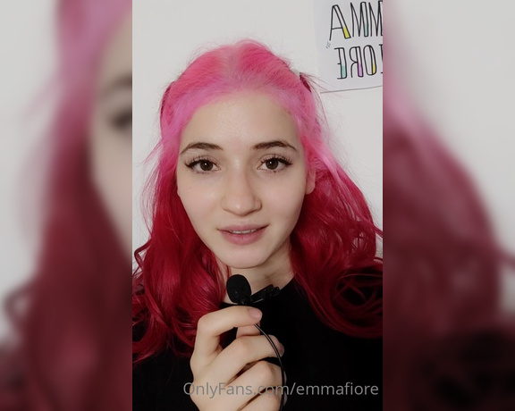 Emma Fiore aka Emmafiore OnlyFans - QUE HACES VIENDO MIS VIDEOS!