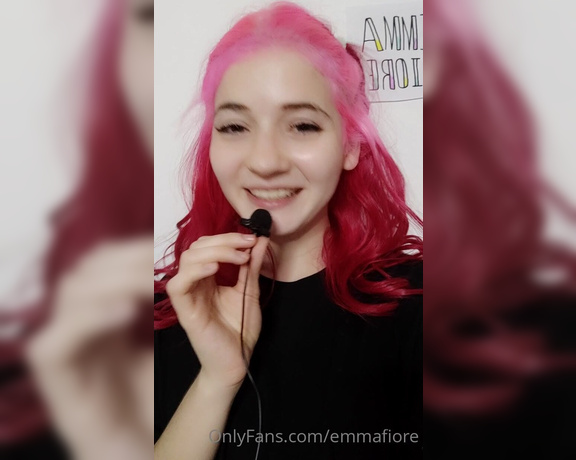 Emma Fiore aka Emmafiore OnlyFans - QUE HACES VIENDO MIS VIDEOS!