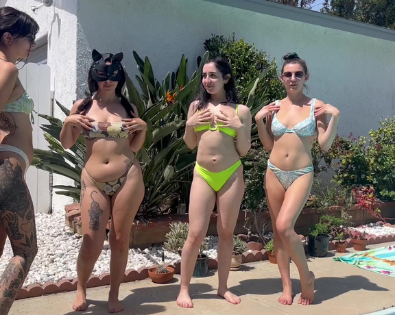 CC Flight aka Ccflight OnlyFans - Stripping off our bikinis by the pool with my HOT friends heheh! I loveeee that it’s getting warme
