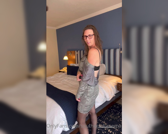 Diane Marie aka Southerndianemarie OnlyFans - After a night out this is what you see do What would you do next Music by VlogStar