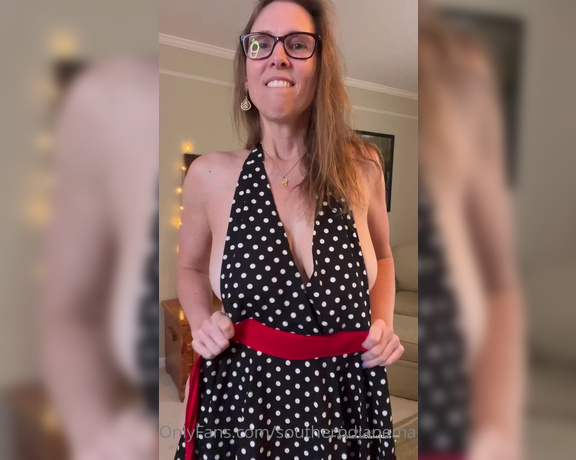 Diane Marie aka Southerndianemarie OnlyFans - Private pages version of my YouTube video Bra Or No Bra black apron with white polka dots You get