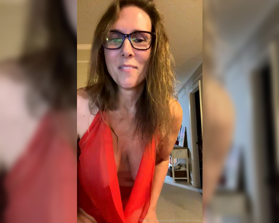 Diane Marie aka Southerndianemarie OnlyFans - Here is my first live stream if you missed it I love you all that made it There will be a next tim