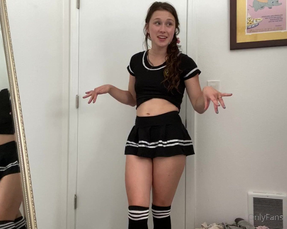 Secretlittle aka Secretlittle OnlyFans - Like this post if you love FREE VIDEOS! You caught me changing after my cheerleading practice and