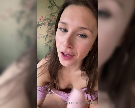 Secretlittle aka Secretlittle OnlyFans - Another FULL VIDEO!!! DIldo ride JOI!! I want to tell you just how to jerk it to me! Follow my