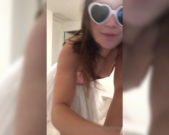 Secretlittle aka Secretlittle OnlyFans - Like this video if you want more!! Or leave a tip I got dressed up and decided to dance for you