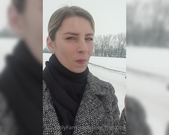 Katerina Hartlova aka Katy_hartlova OnlyFans - I love playing with icicles in the winter, licking them and sucking them and watching them melt unde