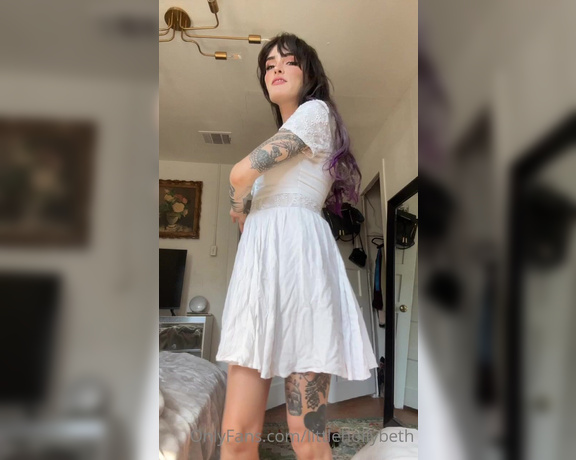 Littlehollybethl OnlyFans Leaks Video27