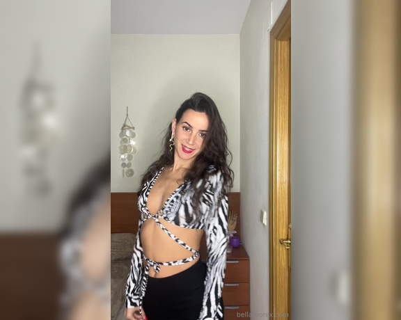 Bella More aka Bellamorex OnlyFans Video 41