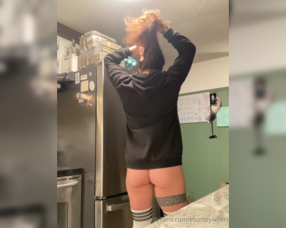 Rachel aka Countrywiferi OnlyFans - Like my hoodie dress I never wear panties underneath