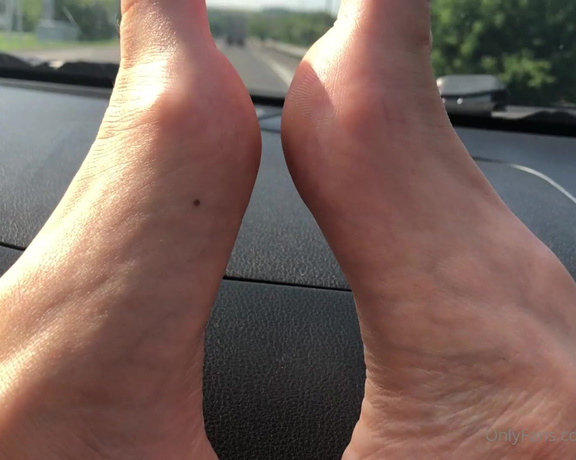 Gina Gerson aka Gina_gerson OnlyFans - My sexy feetFootfetish