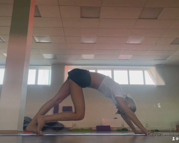 Gina Gerson aka Gina_gerson OnlyFans - My joga sexy class