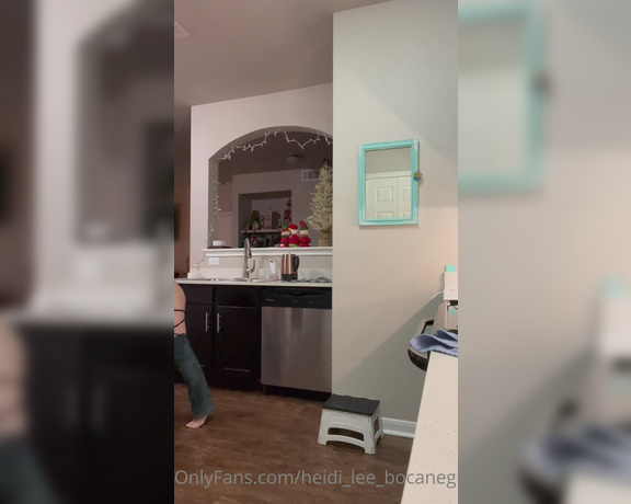 Heidi Lee Bocanegra aka Heidi_lee_bocanegra OnlyFans - 122022—Quick Kitchen Views 1 Coffee Time… quick gratuitous views…