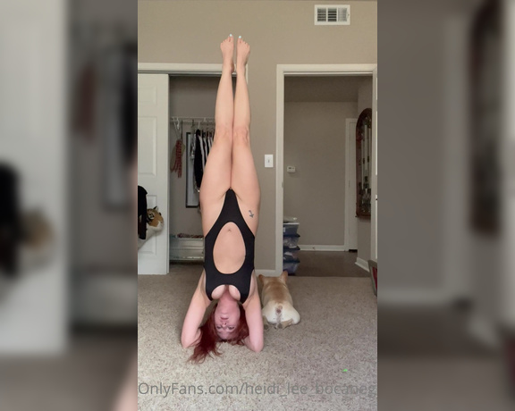 Heidi Lee Bocanegra aka Heidi_lee_bocanegra OnlyFans - 022823—Yoga Extra Views Headstands in my office I originally wanted to post this in Patreon Howe