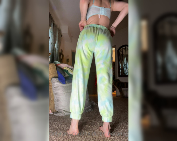 Heidi Lee Bocanegra aka Heidi_lee_bocanegra OnlyFans - 040521—Sleepy Morning Shorter video—less than 10 minutes Looking crazy too lol—only slept about 2