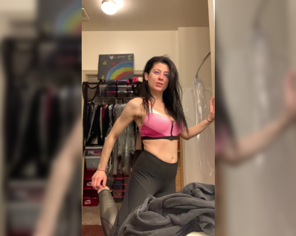 Heidi Lee Bocanegra aka Heidi_lee_bocanegra OnlyFans - 011320—Monday Part 1 First day of spring semester—so it’s crazy