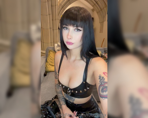 Ruby Hexx aka Rubyhexx OnlyFans - I want to shake my tits for you