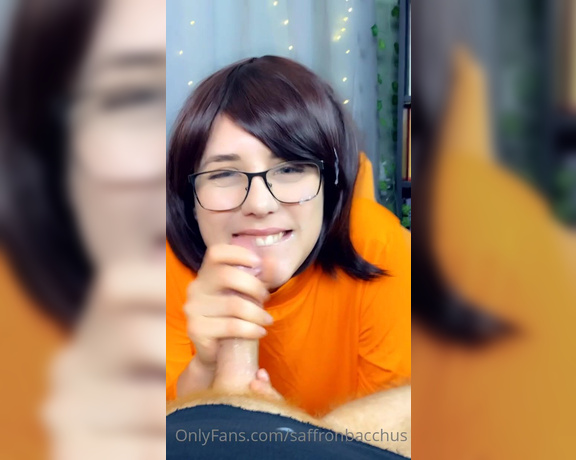 Saffron Bacchus aka Saffronbacchus OnlyFans - Jinkies! I hear you have a clue  would you tell me if I gave you a blowjob ) Happy Masturbation 10