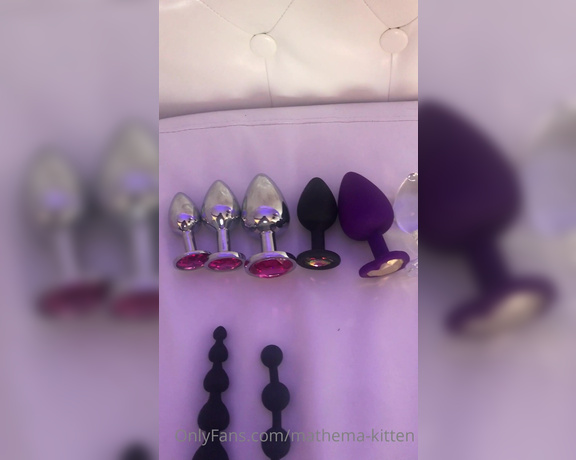MathemaKitten aka Mathemakitten OnlyFans - (28057592) Someone asked me to do a tour” of my sex toys so it will be easier to make requests! Let me know