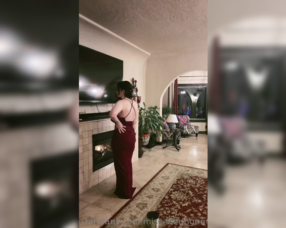 Miss Meringue aka Missmeringue OnlyFans - (536203252) A little video I found while cleaning up I’ve used the SFW parts on TikTok but never showed the NSF