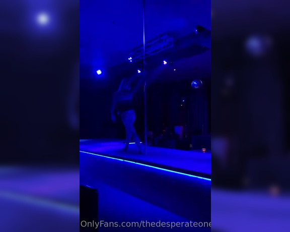 Pandora Skye aka Thedesperateone OnlyFans - Lil strip show in Miami lol when you fuck the promoter you get to go on stage! Haha