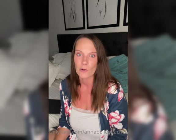 Annabelle Peaches aka Annabellepeaches OnlyFans - Ok, I made a super long and rambling video to try and answer your questions I missed a few but I’ll