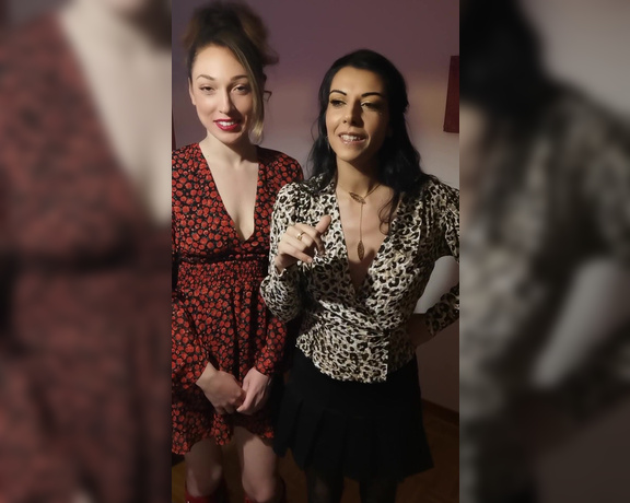 Lou Charmelle aka Loucharmelle OnlyFans - LIVE FROM OUR LIVES NOTRE VIE EN LIVE! ————————————— #blog @lilylabeau Coucouuuu! En direct de 6