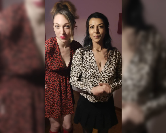 Lou Charmelle aka Loucharmelle OnlyFans - LIVE FROM OUR LIVES NOTRE VIE EN LIVE! ————————————— #blog @lilylabeau Coucouuuu! En direct de 6