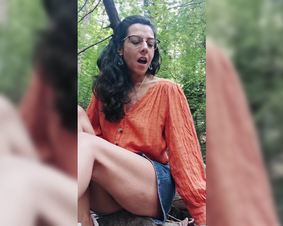 Lou Charmelle aka Loucharmelle OnlyFans - Coquine Lou dans les bois  Naughty Lou in da woods 3