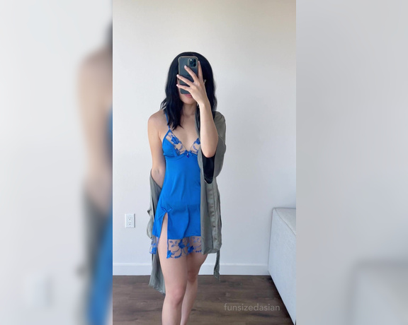 Ari aka Funsizedasian OnlyFans Video 898