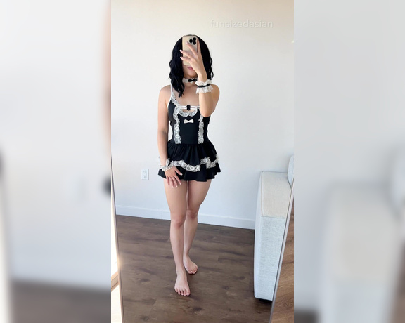 Ari aka Funsizedasian OnlyFans Video 678