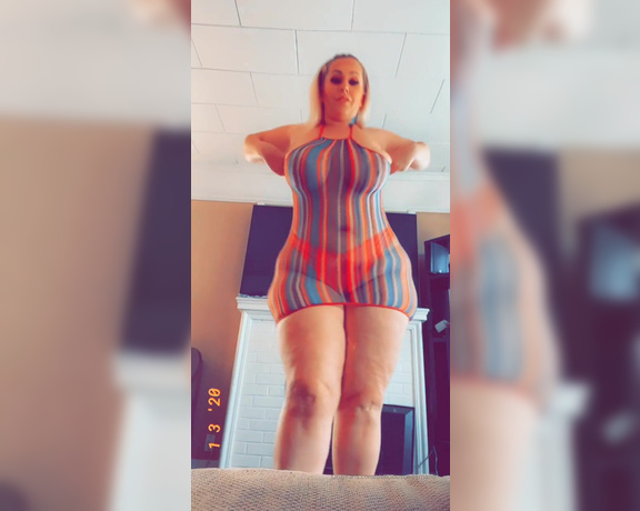 Delicious on Demand aka Deliciousondemand OnlyFans - So sexy in my tight dress