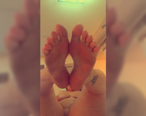 Delicious on Demand aka Deliciousondemand OnlyFans - My foot lovers