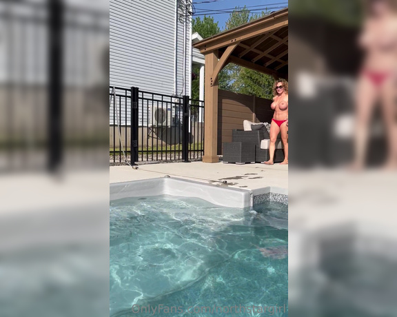 Thalie aka Northstargirl OnlyFans - Pool day all day with this weather
