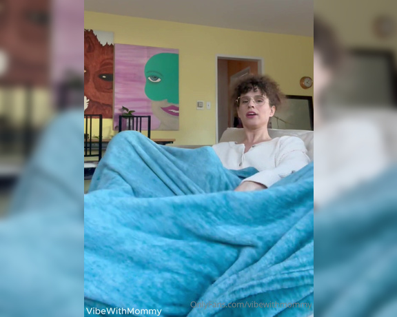 VibeWithMommy aka Vibewithmommy OnlyFans - HI SWEETIE! I genuinely think this is one of the best videos I have ever made! I would love to hear