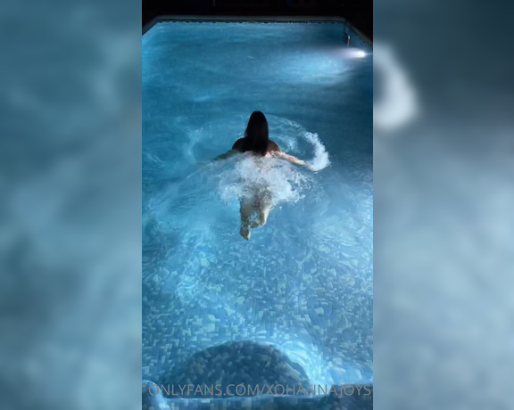 XoHannaJoy VIP aka Xohannajoys OnlyFans - I’m so love night bathing , it’s so erotic