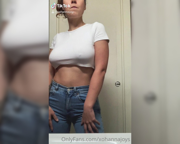 XoHannaJoy VIP aka Xohannajoys OnlyFans - Im in a playful mood today 3