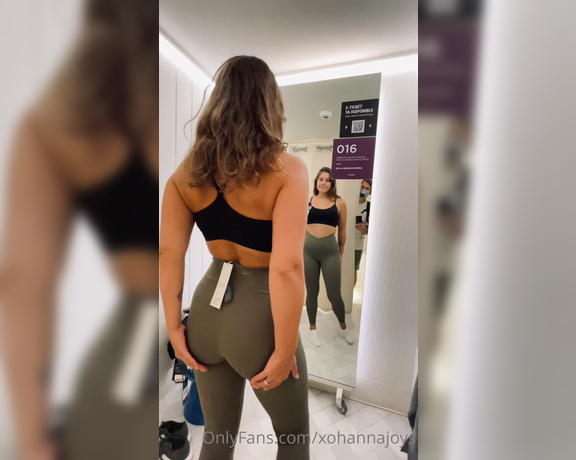 XoHannaJoy VIP aka Xohannajoys OnlyFans - Today was a shopping day My legs are very tired