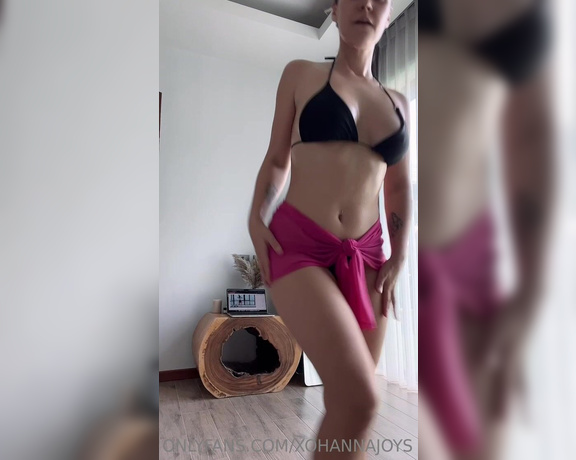 XoHannaJoy VIP aka Xohannajoys OnlyFans - I have started dancing to seduce you with my movements What kind of dance do you think I chose