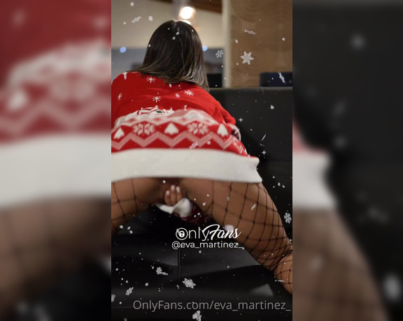 Eva Martinez aka Eva_martinez_ OnlyFans - Merry Christmas Thank you for stay here with me! I’m so glad for being available to talk