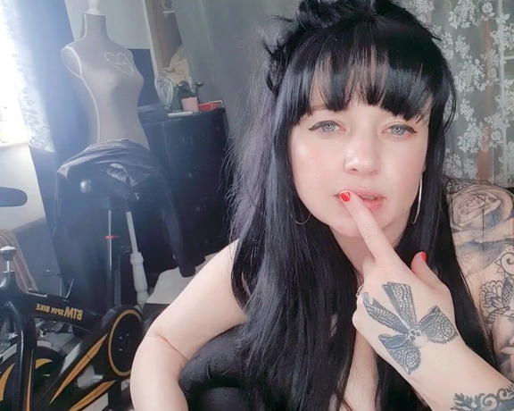 Tamara Inked aka Tamara_inked OnlyFans - So Ive heard you wanted to fuck me while my husbands out Do you like a bit of roleplay Let me know