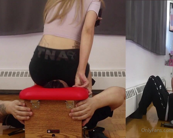 Sadistic Queen -  Ass Bouncing  Lunch On The Smother Box