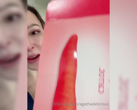 Agatha Delicious aka Agathadelicious OnlyFans - Dear Onlyfans compliance This is a sex toy Being a content creator is challenging in several ways