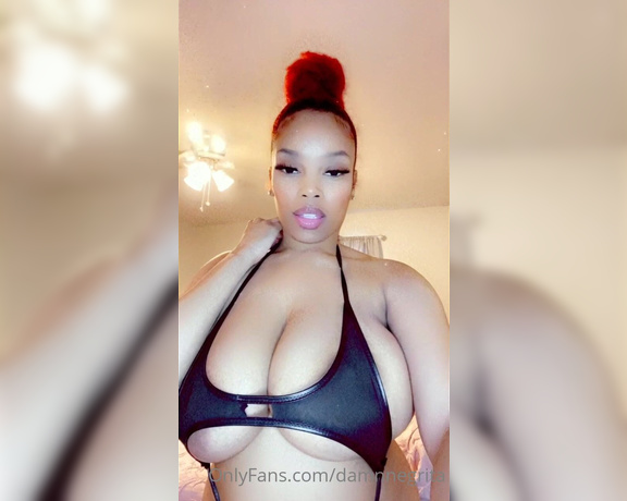 Damn aka Damnnegrita OnlyFans Video 736